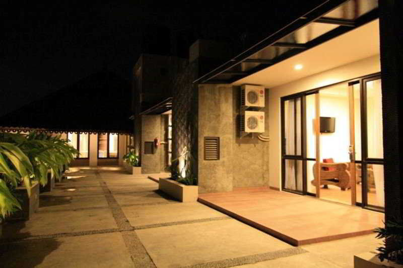 Jentra Dagen Hotel Malioboro Yogyakarta Exteriér fotografie